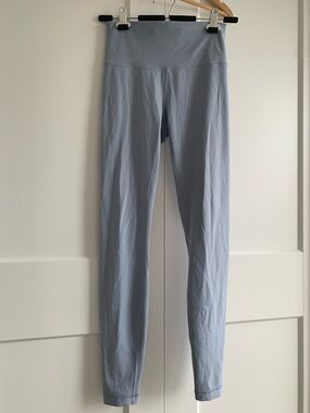 Lululemon wunder train High-rise Tight 28” Leggings size 6